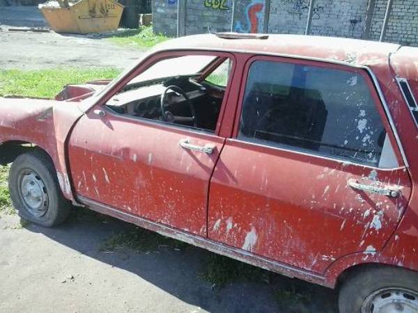 Renault 12 / Dacia 1300 ?