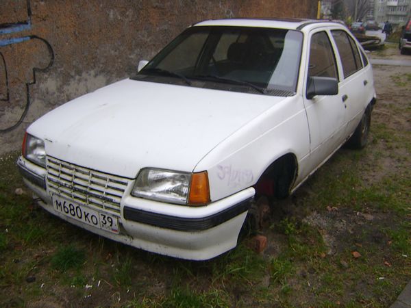 Opel Kadett E